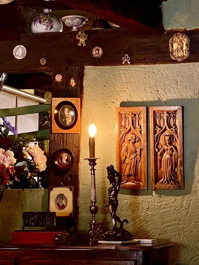 Le Colombier De Cyrano Et Roxane Bed and Breakfast Bergerac Buitenkant foto
